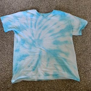 tie dye t shirt